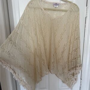 Muche Muchete Elegant Cream Lace Poncho Top